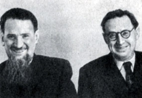 И.  В.  Курчатов со своим братом Б. В. Курчатовым